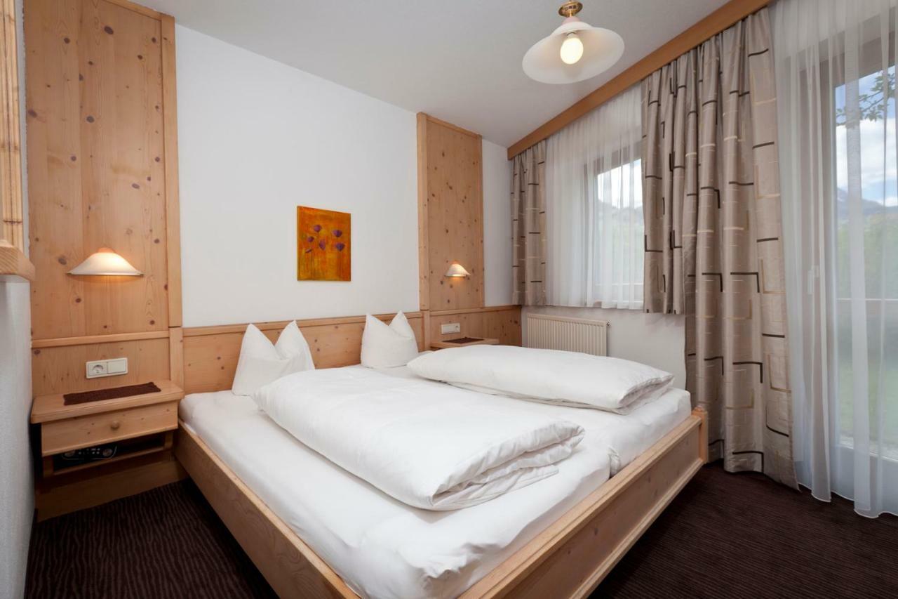 Ferienhaus Auer Nauders Bagian luar foto