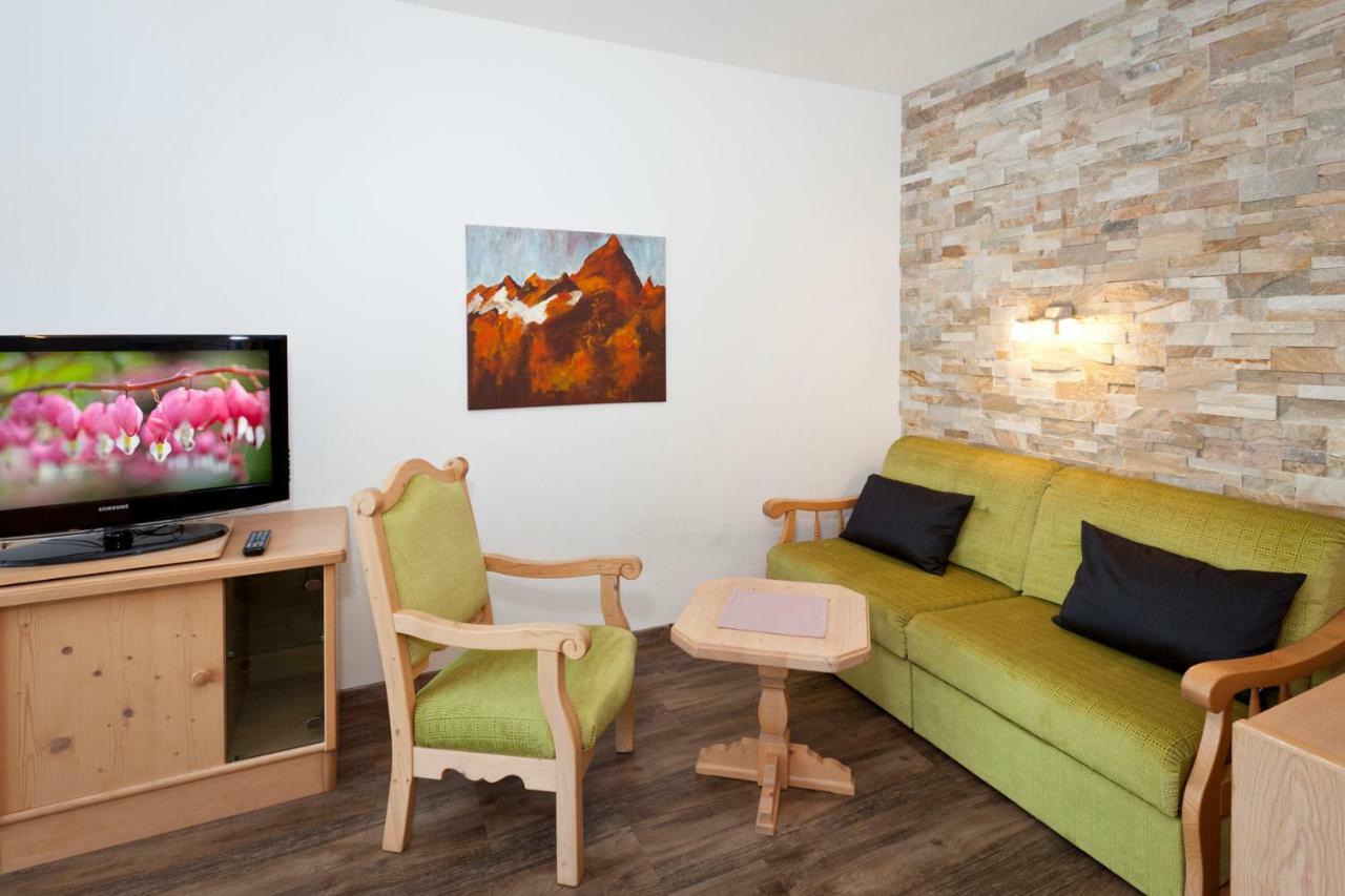 Ferienhaus Auer Nauders Bagian luar foto